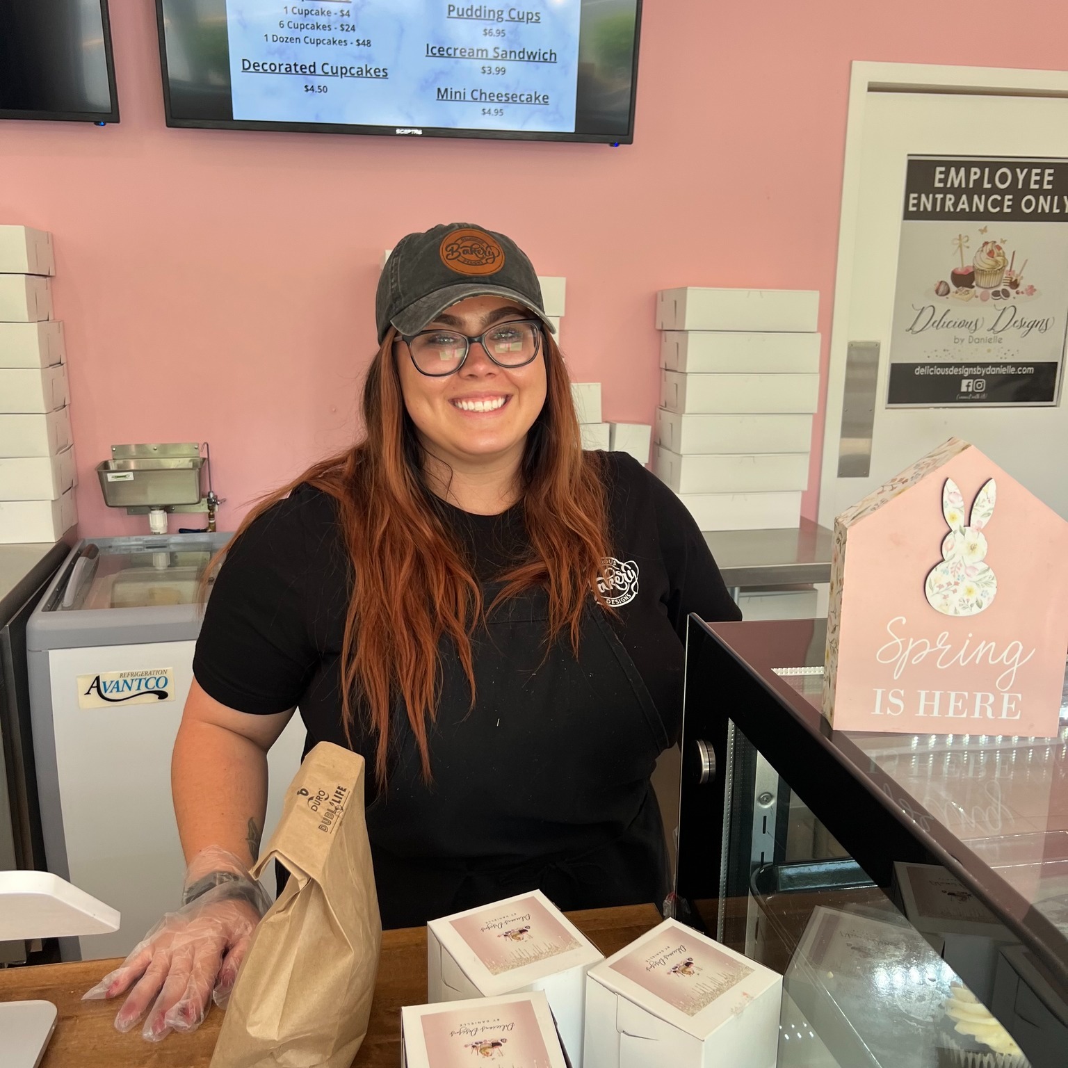 Just want to give a shout out to Delicious Designs by Danielle! If you are looking for an amazing dessert, stop in, the name says it all...DELICIOUS! 😋 @deliciousdesignsbydanielle #eldersburgmd #sykesvillemd #supportsmallbusiness