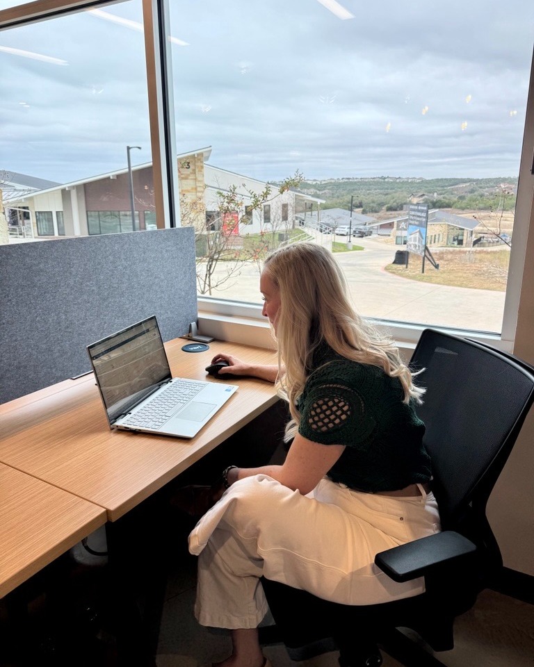 Come cowork with us in Dripping Springs 🤍
Not only do you get free Wi-Fi and fresh coffee, but you also get to work with a Hill Country view that never gets old.
Productivity just hits different out here 🌿☕️