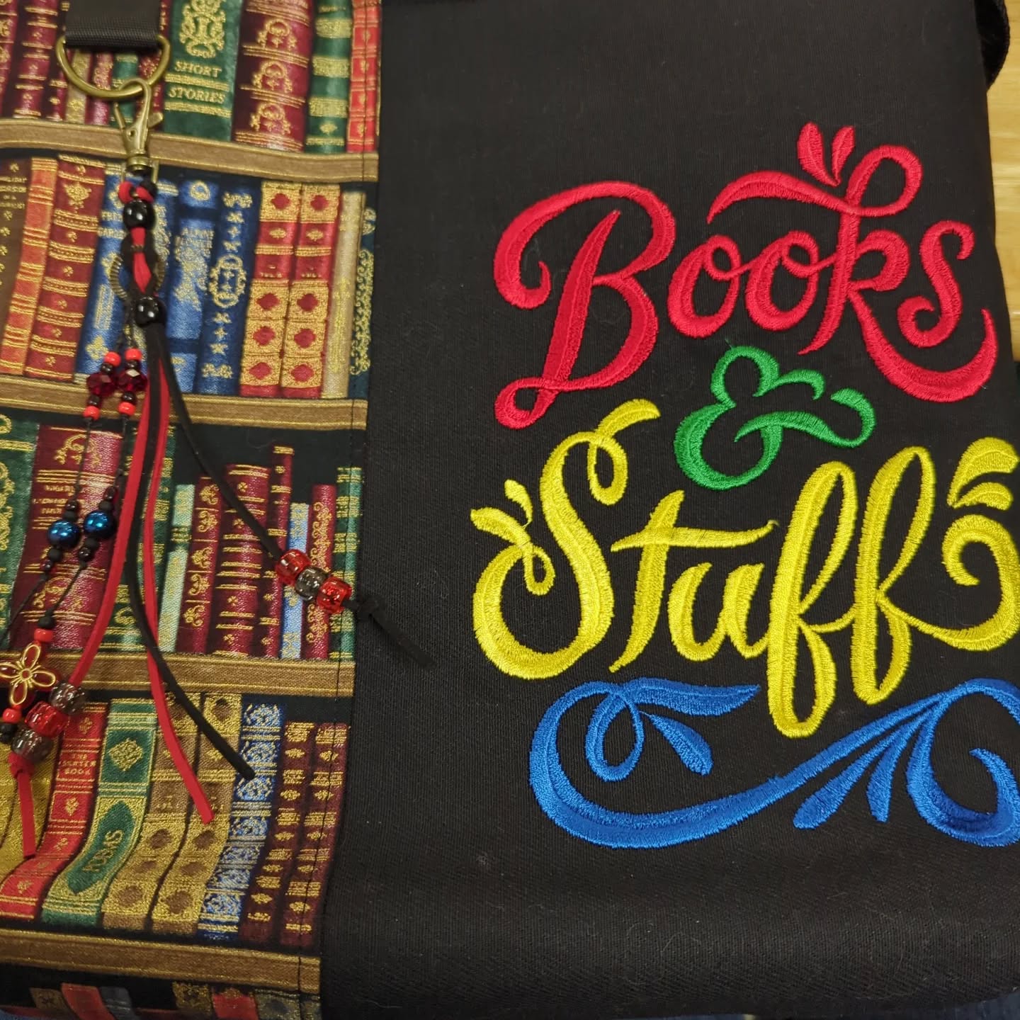 I just bought this perfect bag! Ok ok it could have said Books 'N Crafts but they hadn't met me yet. Absolutely beautiful work and TONS OF POCKETS! I'm in love! Shout out to Caraut Studios! #craftbusiness #smallbusiness