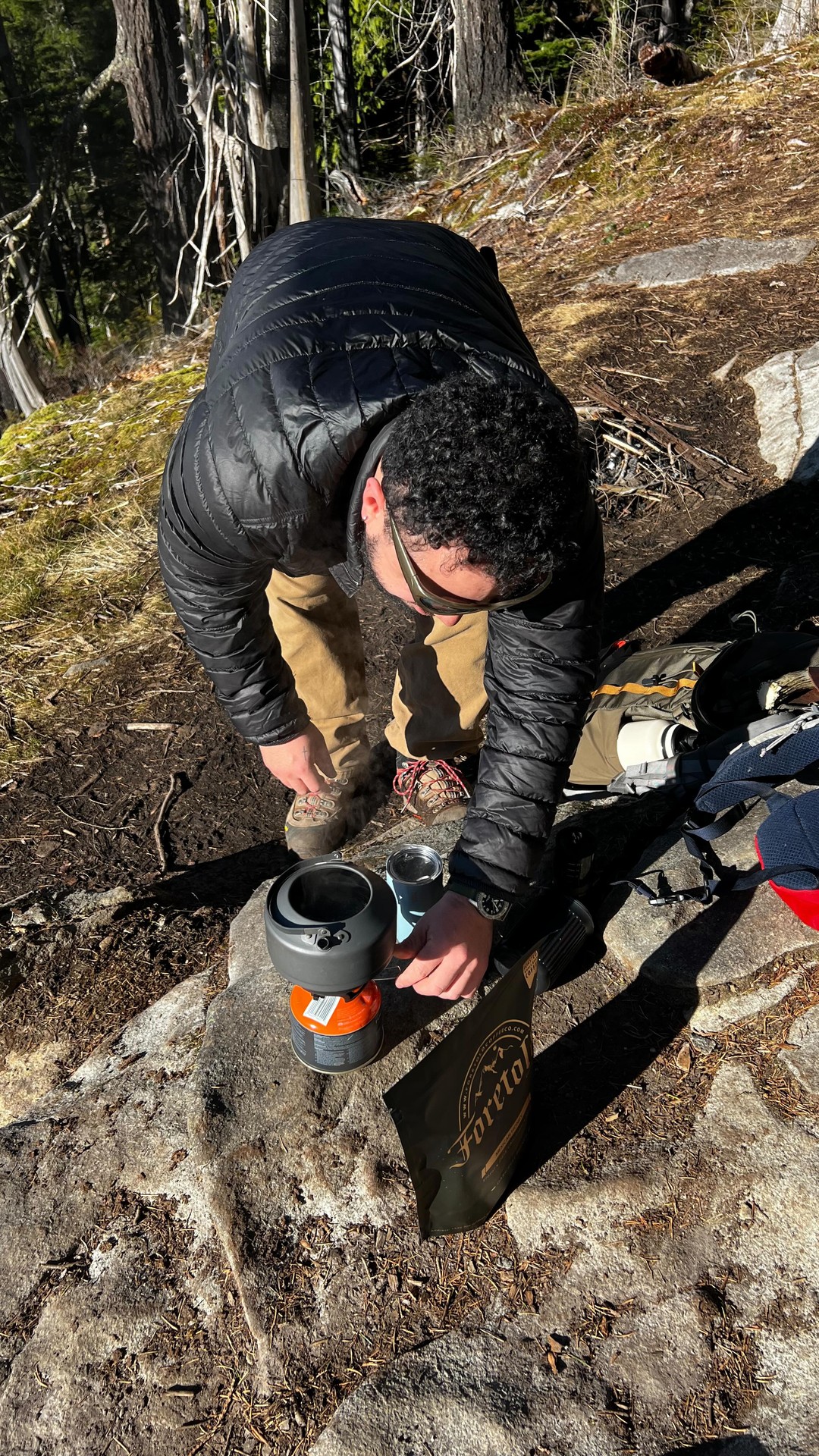 This pour over recipe will never fail you! Give it a try!
.
.
.
.
.
.
.
.
.
.
#coffee #outdoors #pnw #nature #wa #coffeecoffeecoffee #adventure #coffeelovers #pourover