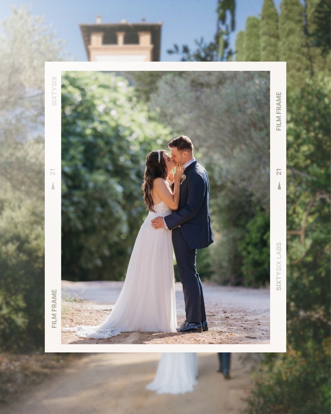 @mullerluper & @elenamas___
Hi ha petons que no són només petons… són promeses, són futurs, són l’inici d’un ‘per sempre’.
L’amor autèntic sempre es nota, i aquest instant ho diu tot. 💍❤️
#LifetimeWeddings #BodesTarragona #FotografiaDeBoda #AmorAutentic #NuvisAmbEstil #WeddingInspiration #ParellesReals