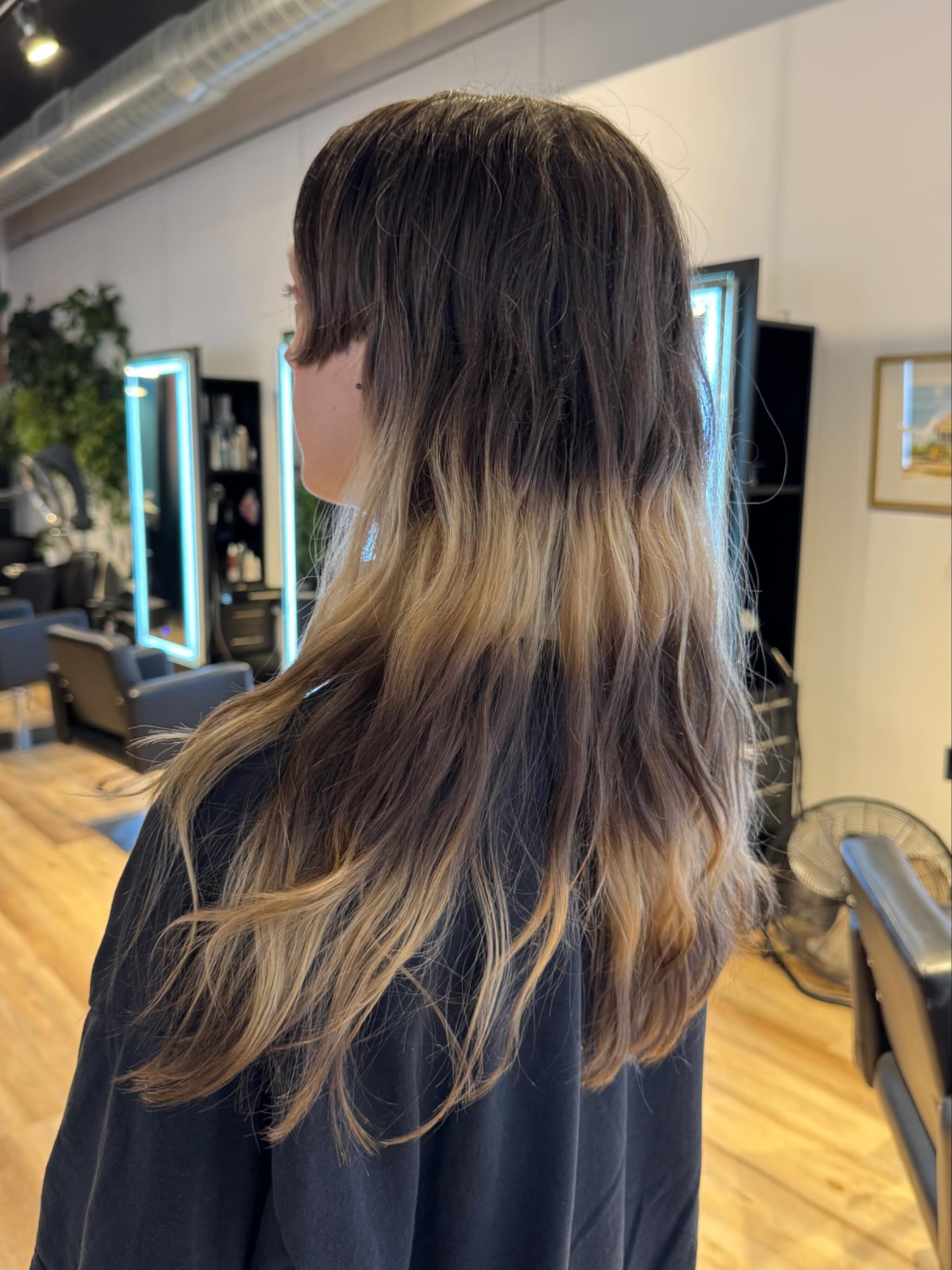 Hair by Hanna @thecolorhanna
#althairboston #bostonalthair #bostonvivids #jplocalfirst #sunringhair #shinelinehair #foxtailhair #raccontailhair #longpunkhair #bostonalthairsalon #altsalonboston #jamaicaplainma #colorblockhair