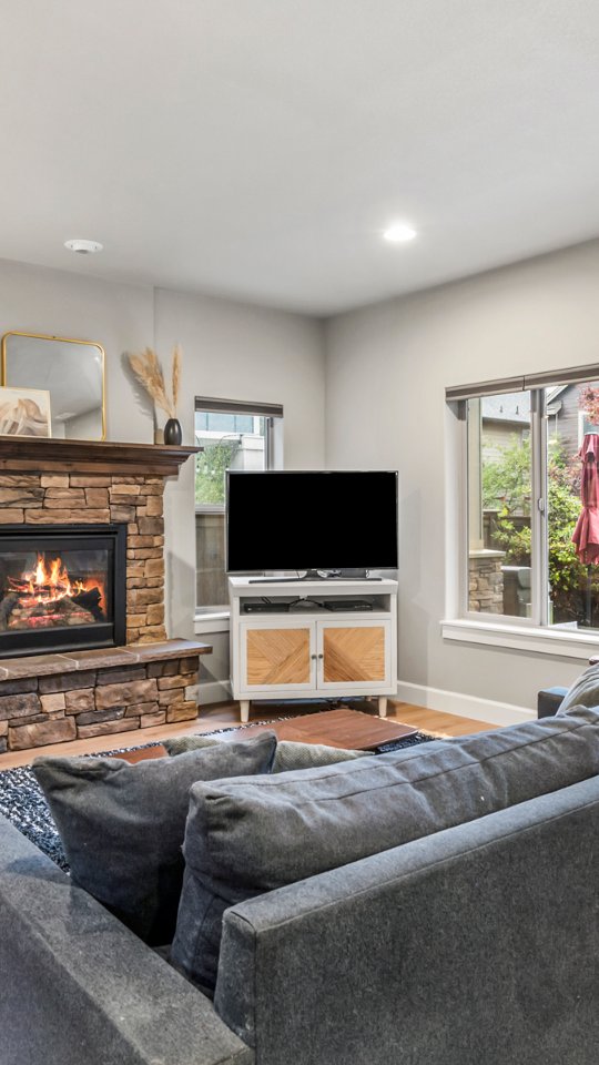 Picture yourself at 21352 NE Evelyn Pl, Bend ✨
2,020 sq ft | 3 bed | 2.5 bath | built in 2015
Granite island, cozy gas fireplace, and a backyard made for weekends. Quiet street, one block to the pool + playground, and all the Central Oregon living you’re craving.
$630,000
Could this be your next address? Contact me today for your private tour!
#livelifeinbend #realtorkailey #kaileytaylor #yourlocalexpert #inbend #bendoregon #centraloregon #realestate #bendrealestate #bendrealtor #bendhomes #centraloregonrealestate #homesweethome #homebuyers #pnw #oregon #oregonrealestate #oregonrealtor #oregonhomes #bendlocal #lgbtqrealtor